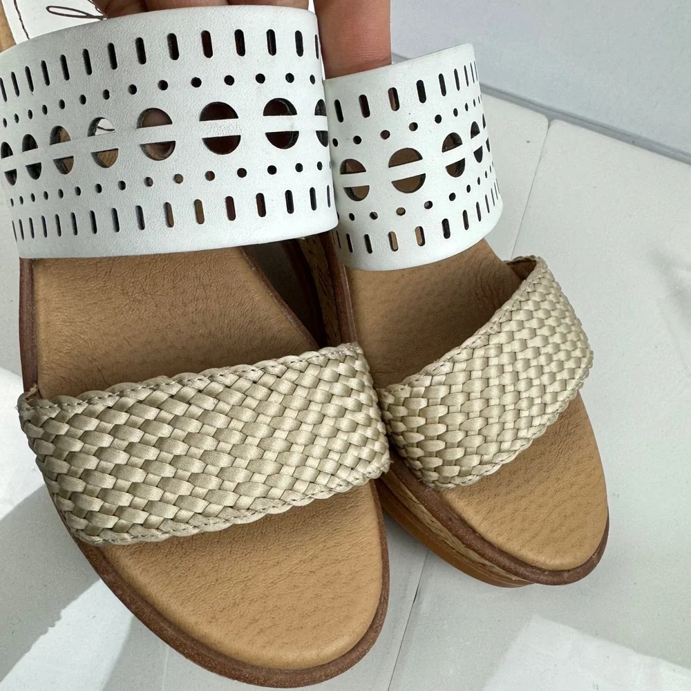 Latigo Kate White Wedge Slide Sandals Women Size 8‎ Cork Wedge Laser Cut